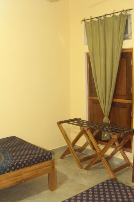 Lotus Paying Guesthouse Varanasi Esterno foto
